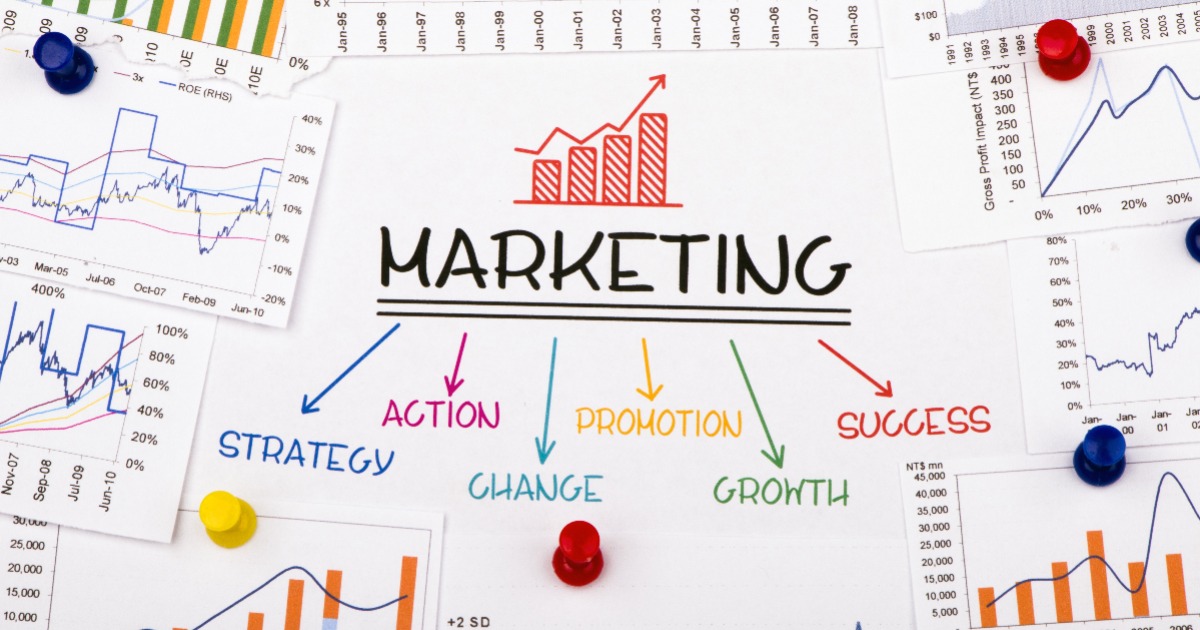 steps-to-become-a-marketing-professional-aolcc